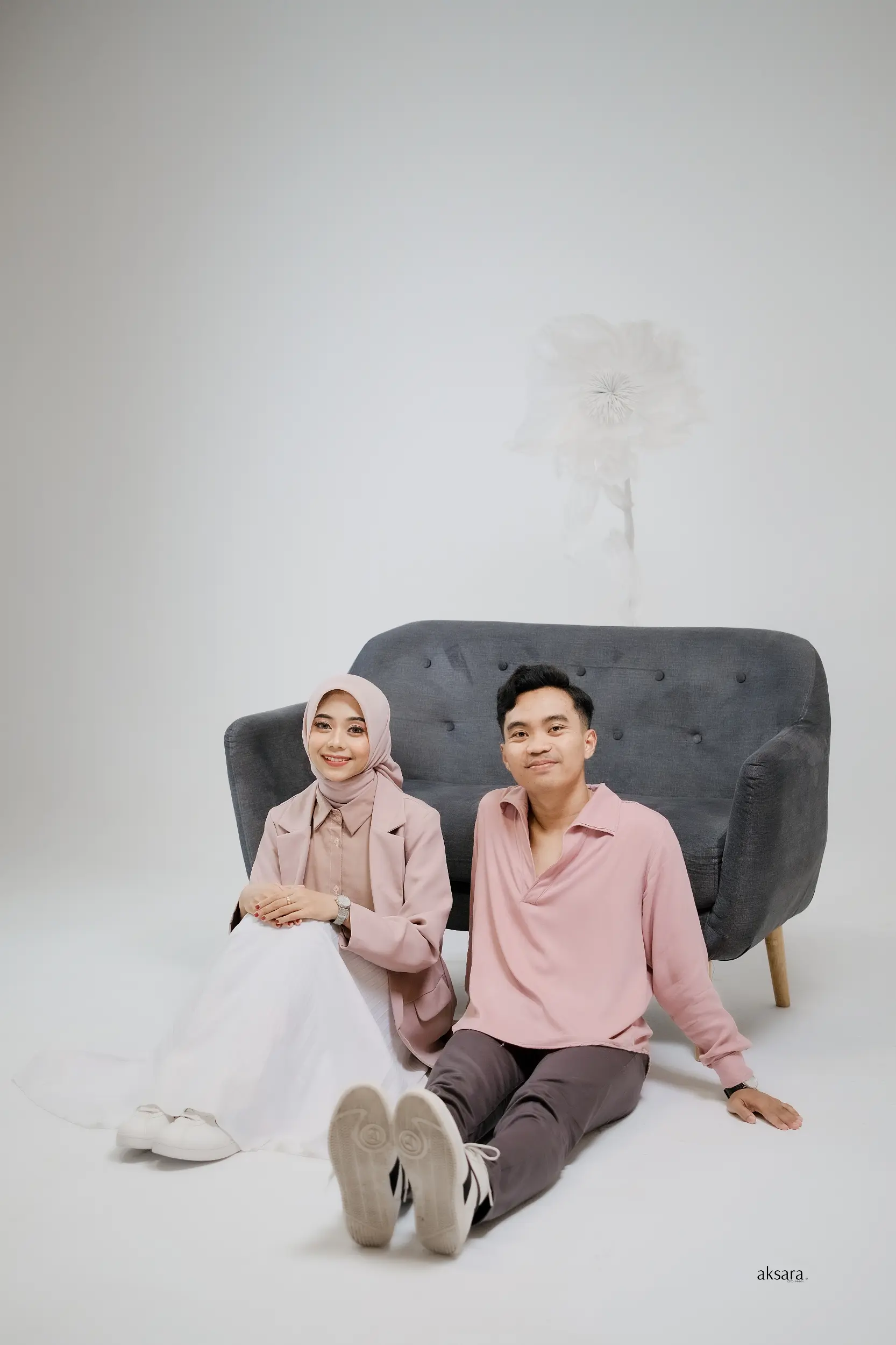 Model Tema - Dini & Aditya