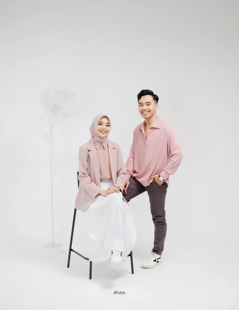 Model Tema - Dini & Aditya